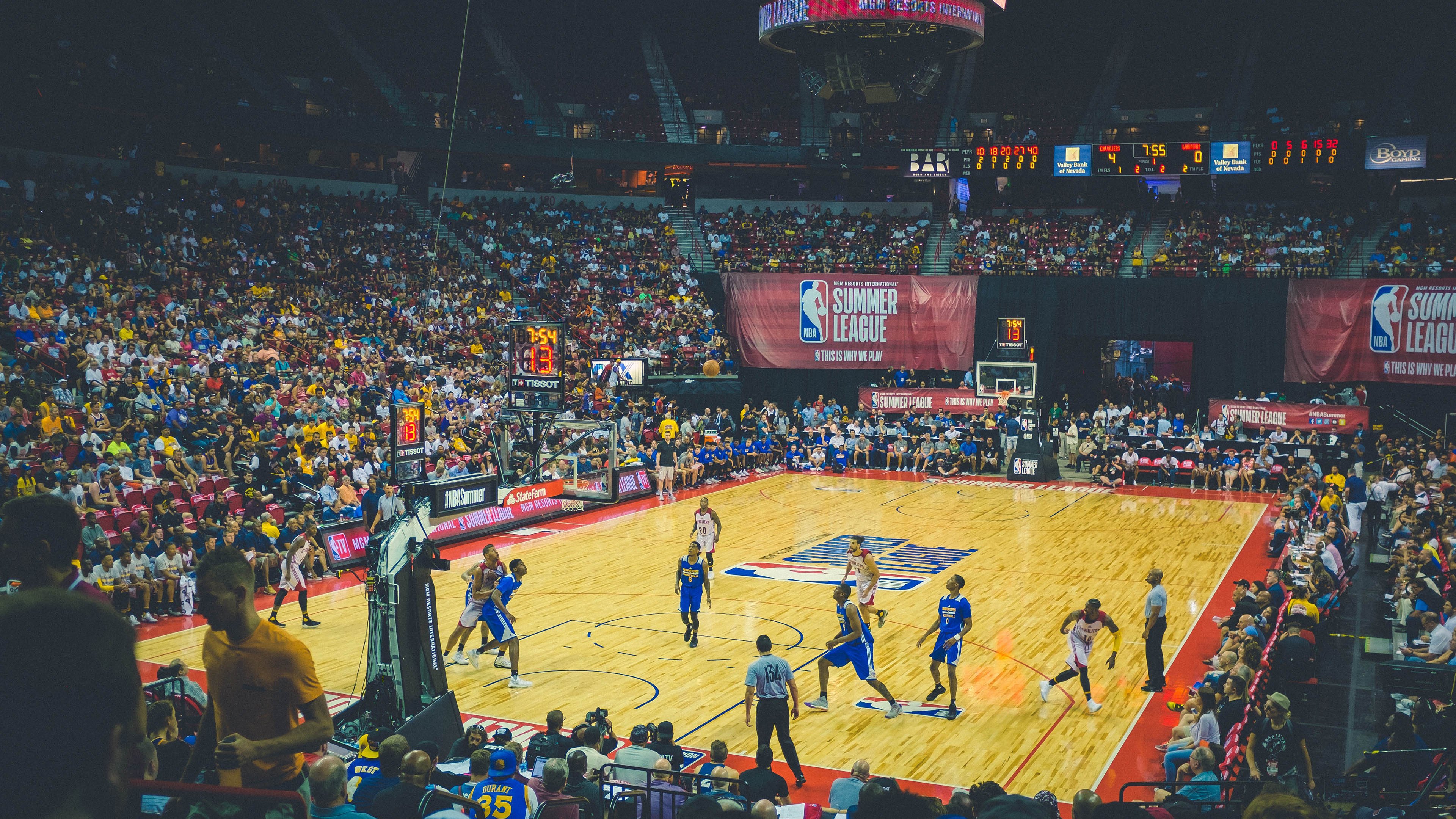 _森林狼队内部磨合日益成熟，季后赛希望升起_，森林狼队阵容